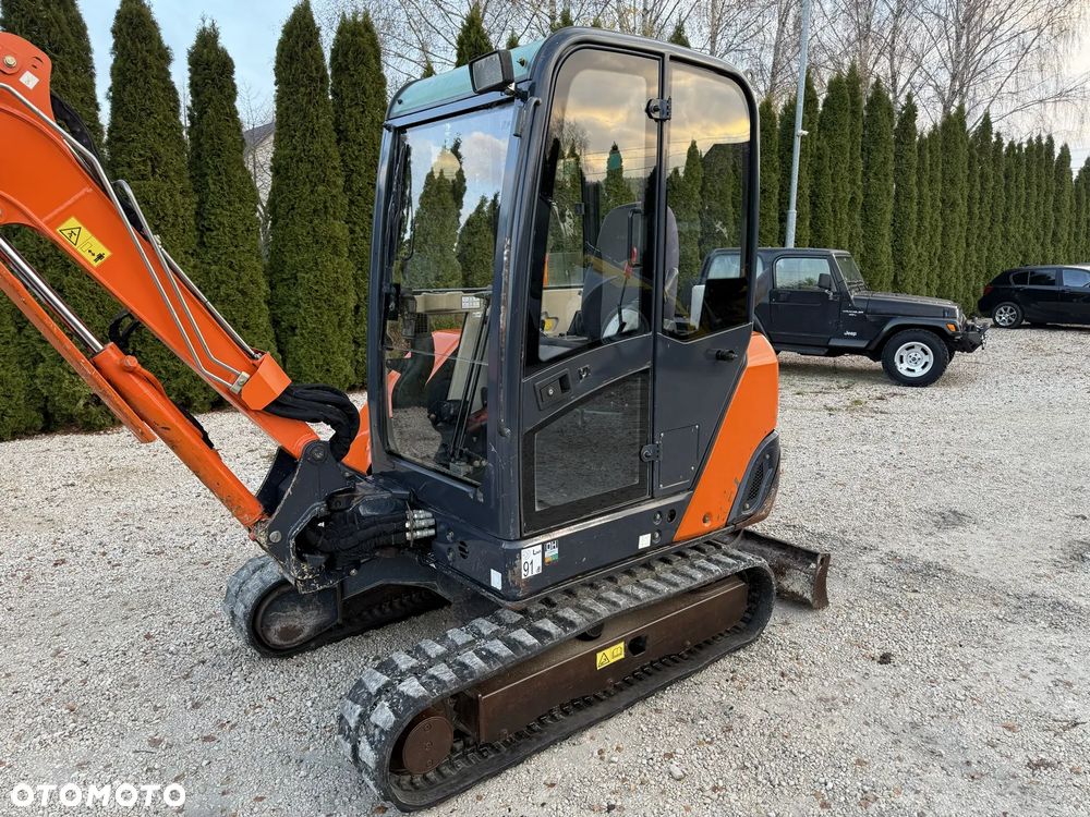 Hitachi ZAXIS ZX 27-3 27 / 2012 ROK / TYLKO 3567 MTH! / PIĘKNA / Z NIEMIEC / W CAŁOŚCI ORYGINAŁ / 303.5 301 302 303 302.7 PC 30 27 KX - 29