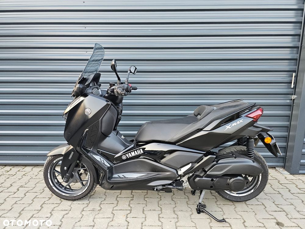 Yamaha X-max - 4