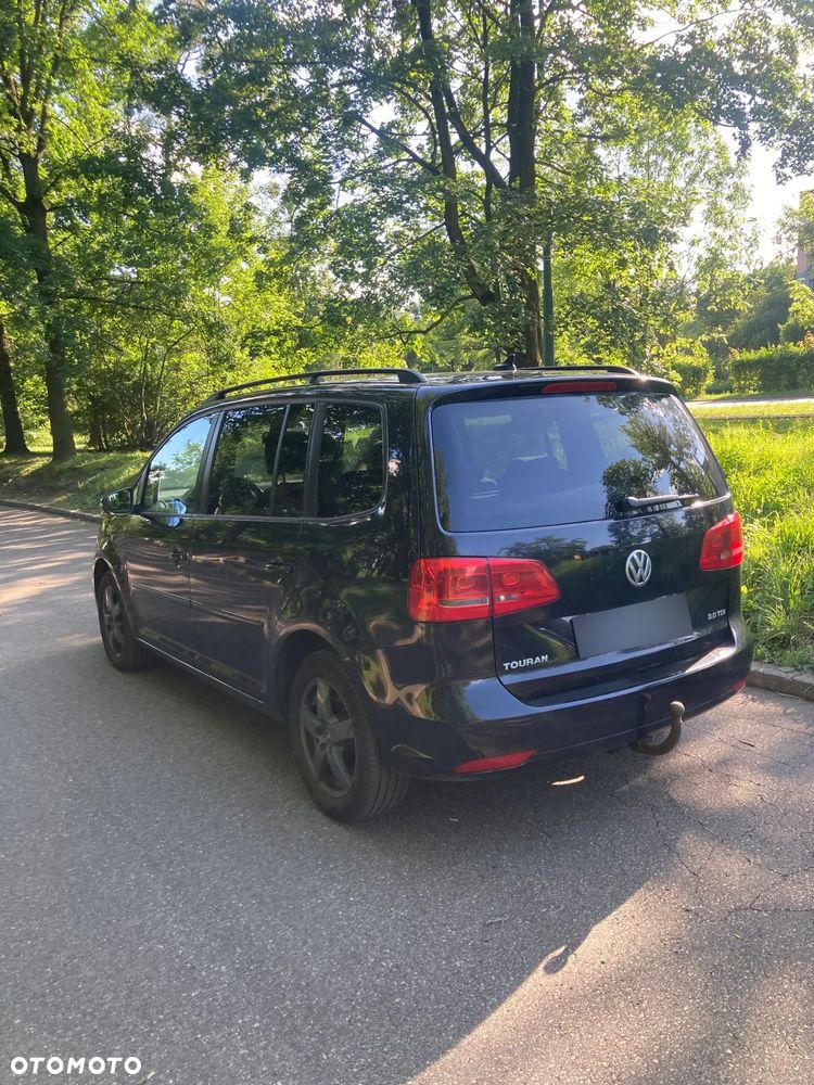 Volkswagen Touran 2.0 TDI DPF Comfortline - 5