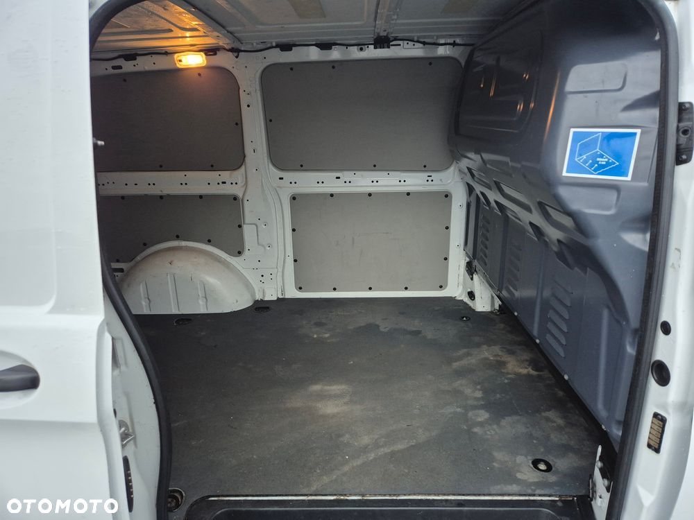 Mercedes-Benz Vito Lang - 10