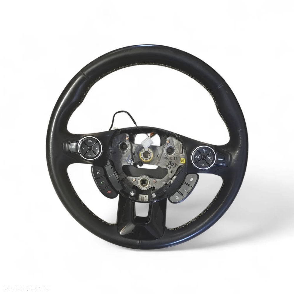 KIA Soul II 14-16 KIEROWNICA SKÓRA 56130-B2000 - 1