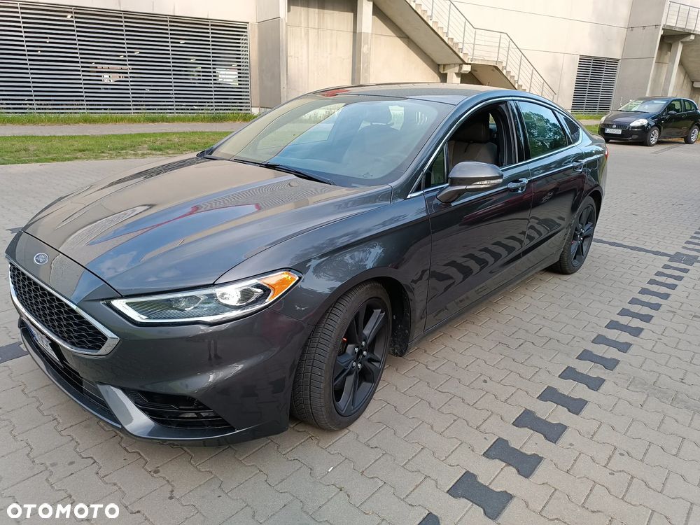 Ford Fusion - 3