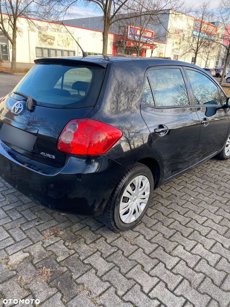 Toyota Auris 1.4 D-4D Premium - 6