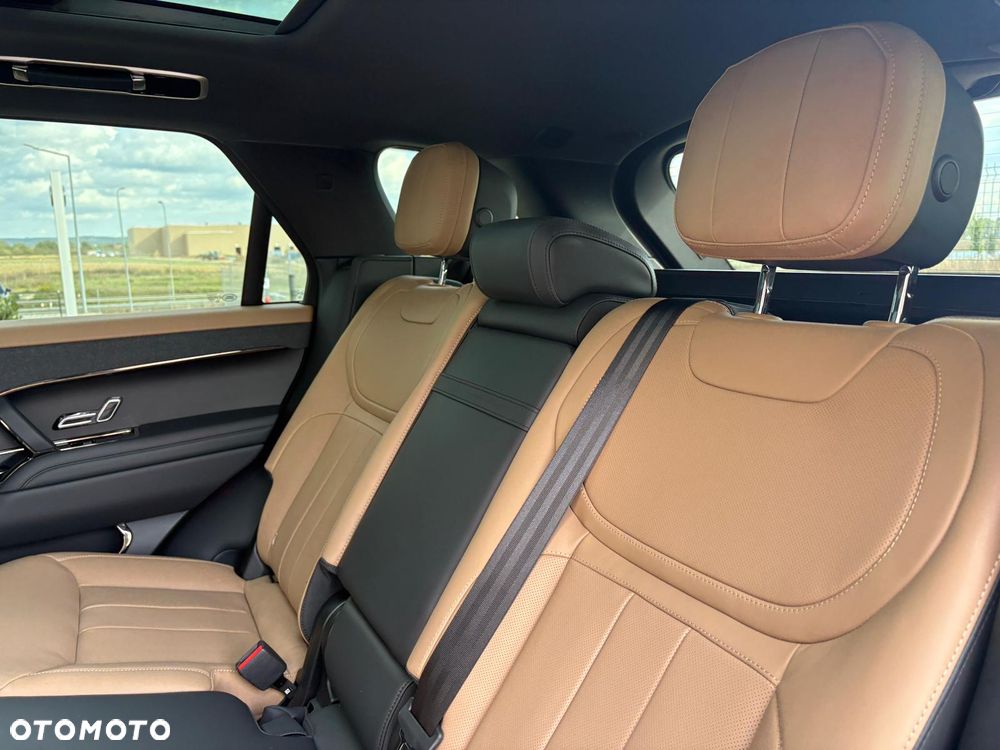 Land Rover Range Rover Sport - 12