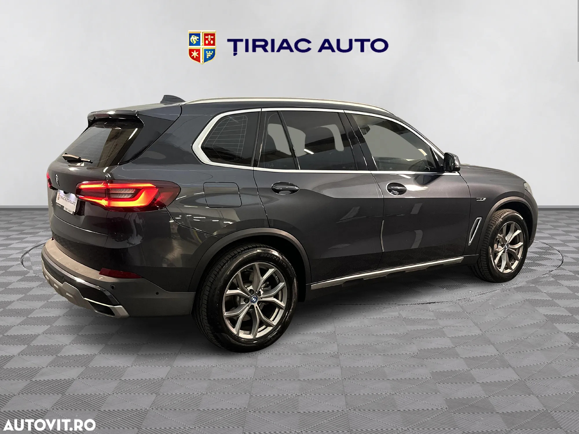 BMW X5 xDrive45e AT PHEV - 5