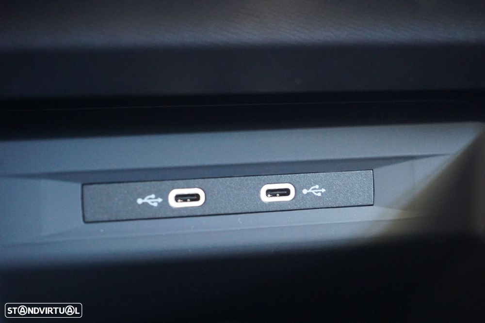 Cupra Formentor 1.5 e-Hybrid DSG - 23