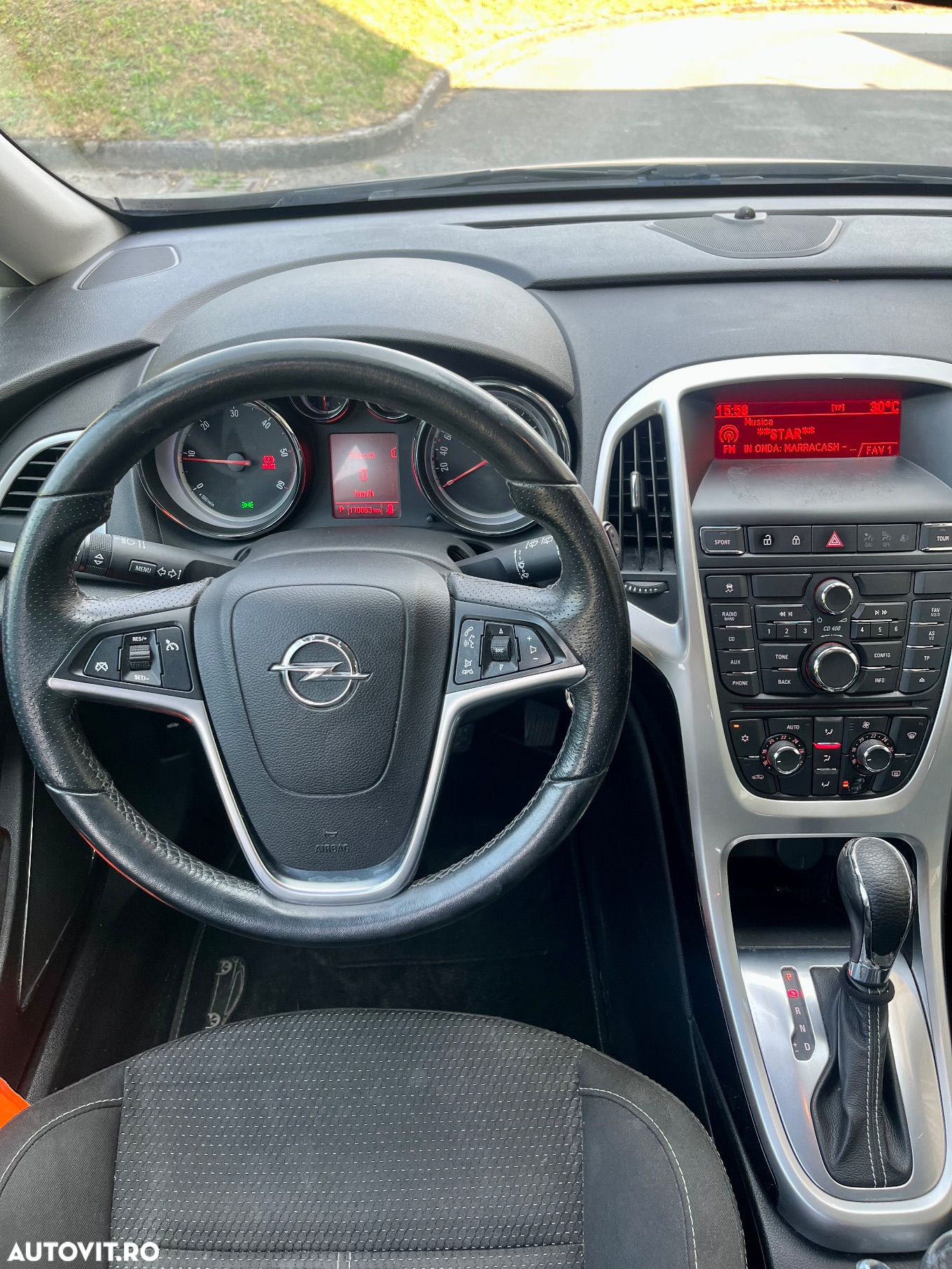 Opel Astra Sports Tourer 2.0 CDTI ECOTEC Cosmo Aut. - 10
