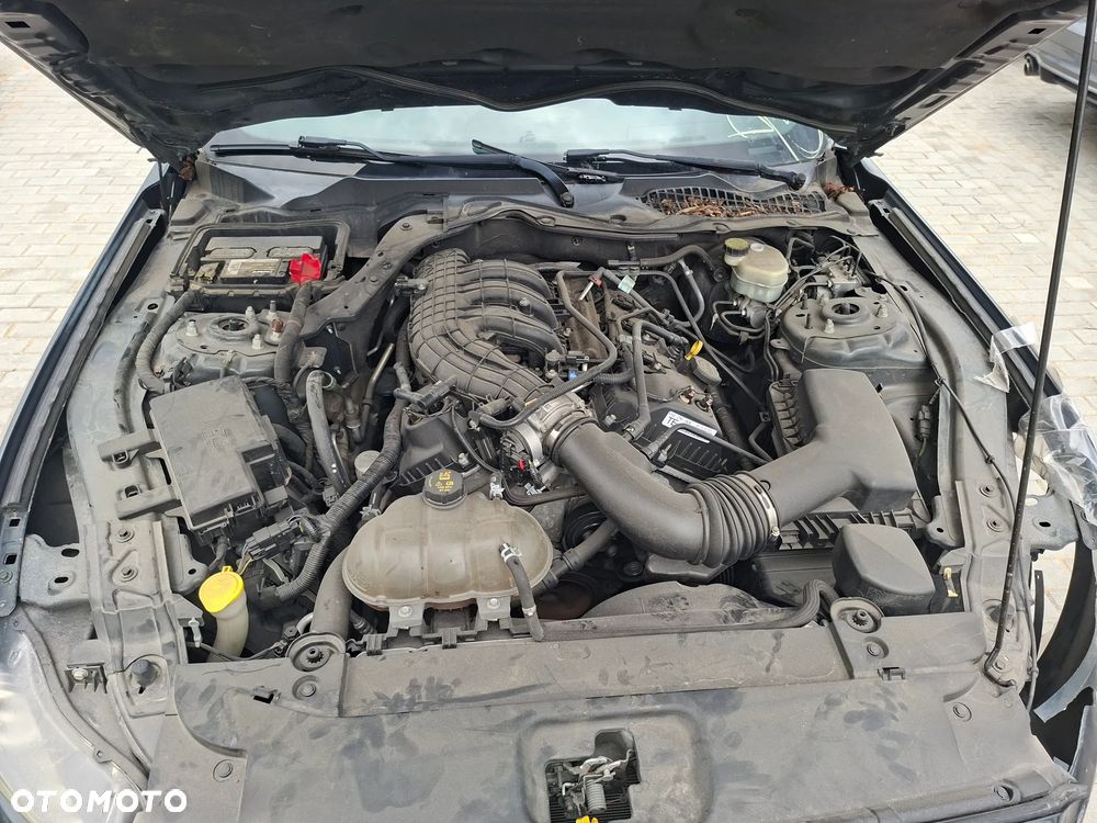 Ford Mustang 3.7 V6 Premium - 11