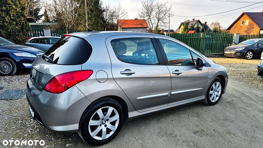 Peugeot 308 1.6 Premium Plus - 13