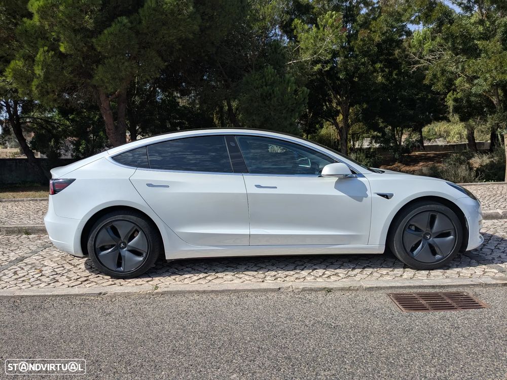 Tesla Model 3 Long-Range Dual Motor AWD - 4