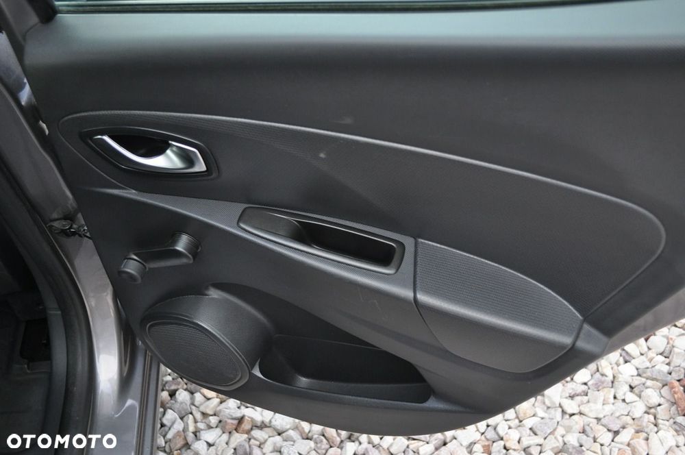 Renault Clio 1.2 TCe Limited EDC - 31