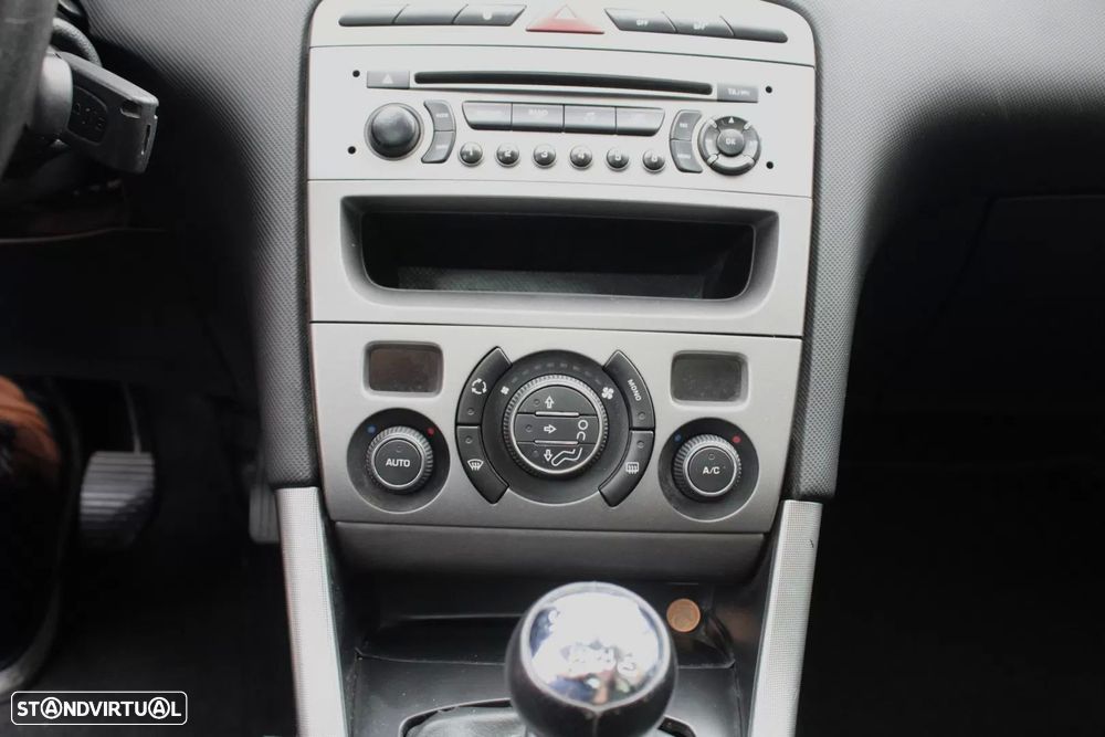 Peugeot 308 SW 1.6 HDi Premium CVM6 - 13