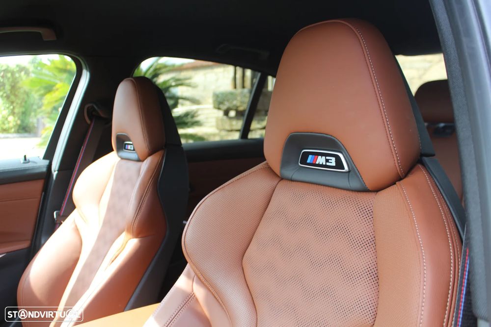 BMW M3 Competition xDrive Pack 50 anos M - 16