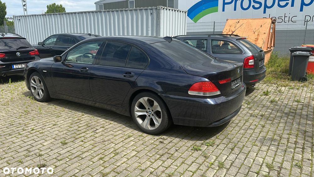 BMW Seria 7 735Li - 2