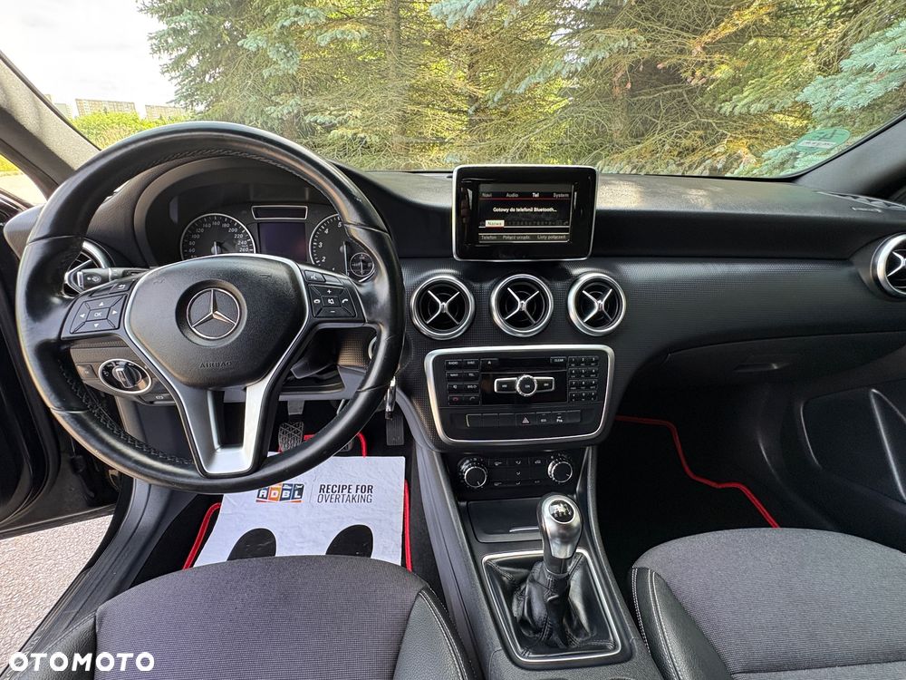 Mercedes-Benz Klasa A 180 (BlueEFFICIENCY) Urban - 18