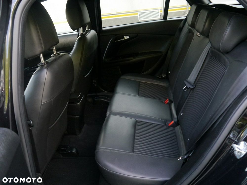 Fiat Tipo 1.6 MultiJet 16v Sport - 19