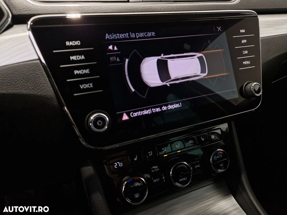Skoda Superb Combi 2.0 TDI DSG Ambition - 15