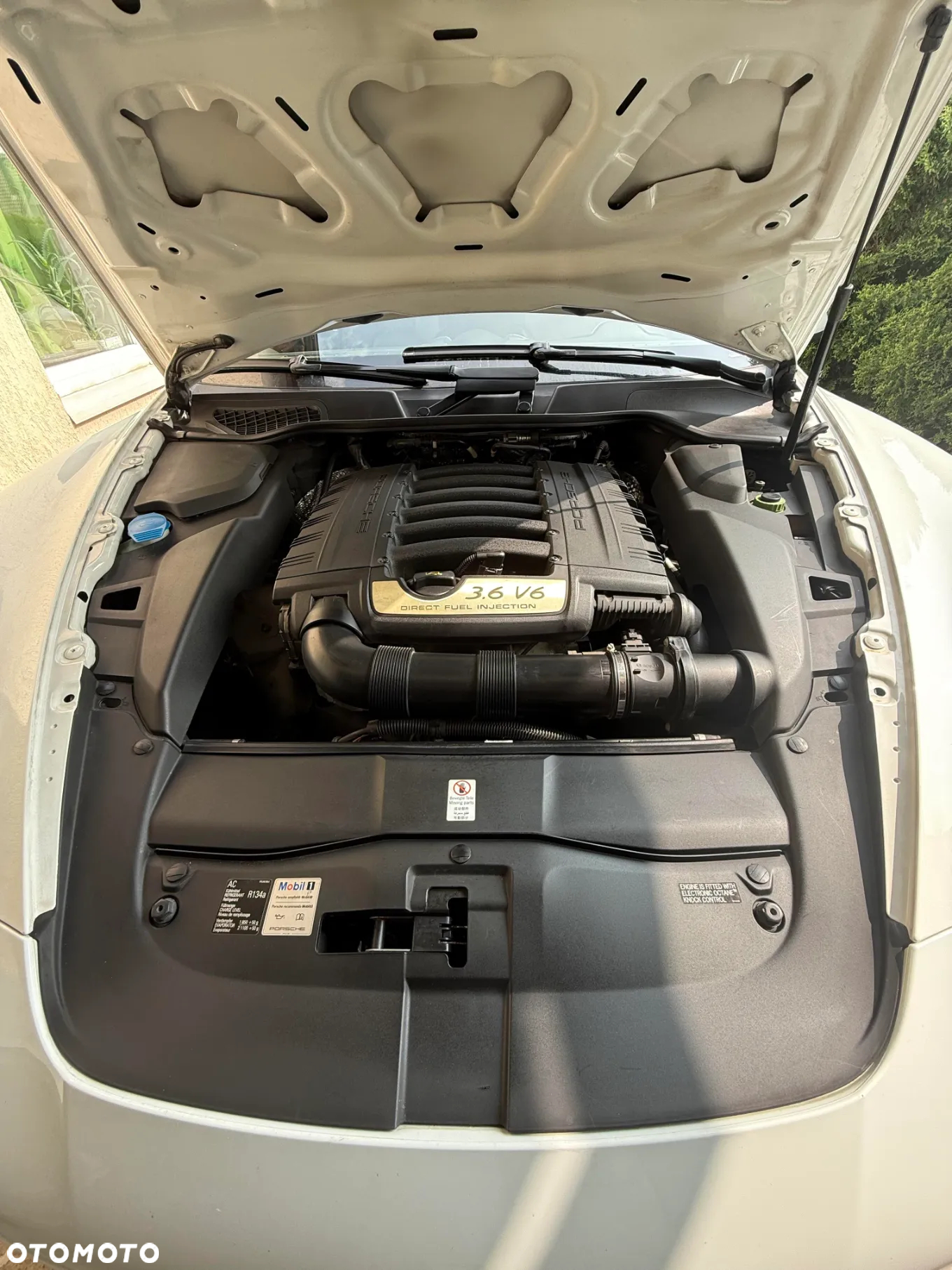 Porsche Cayenne - 14