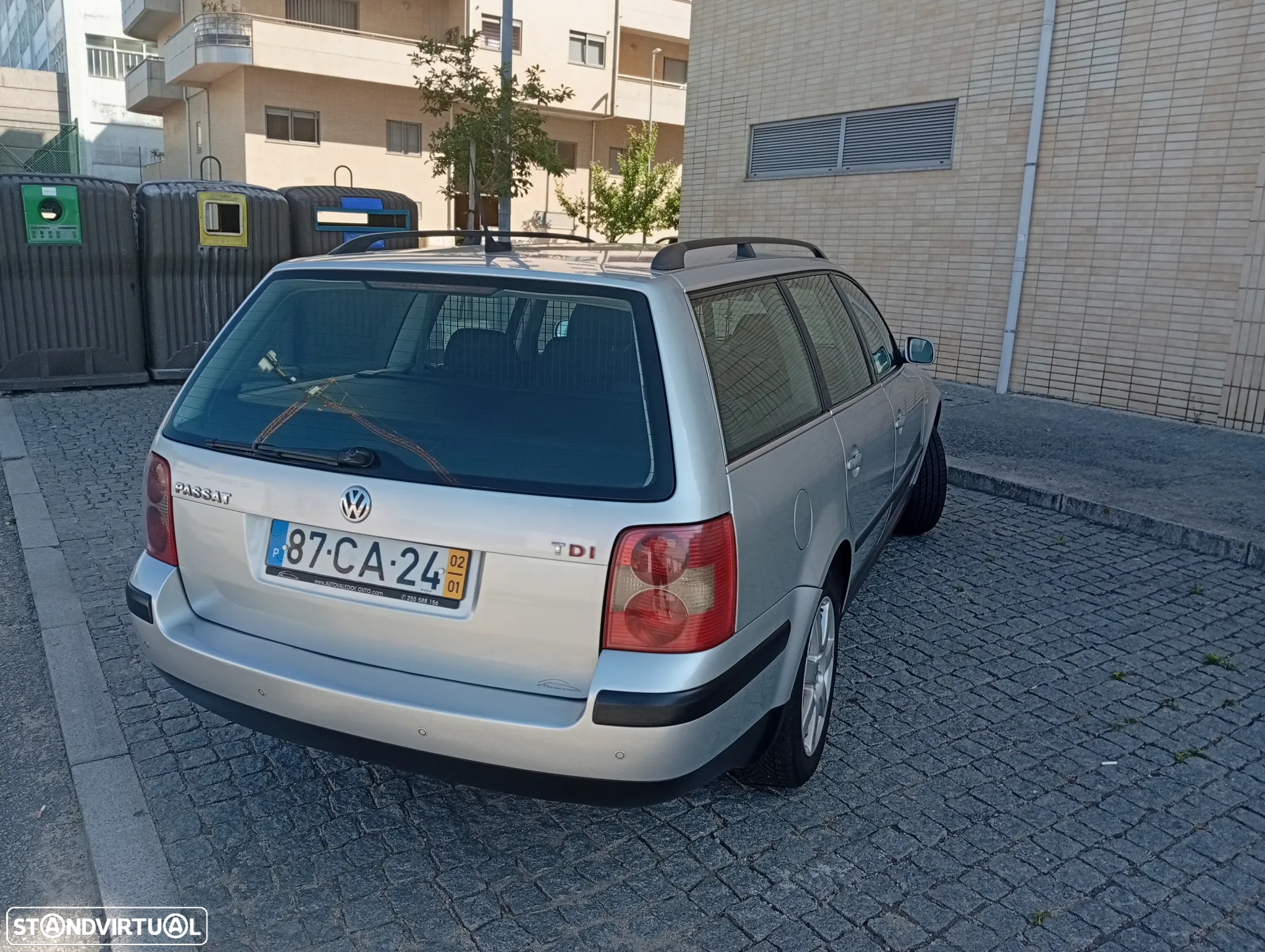 VW Passat 1.9 TDi 4Motion Highline - 11
