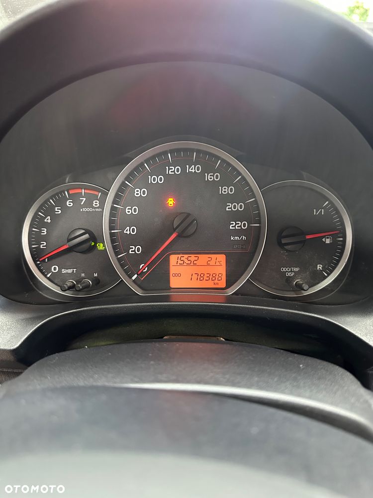 Toyota Yaris 1.0 Active - 25