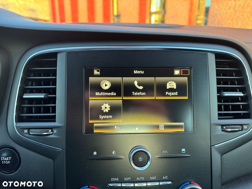 Renault Megane 1.5 Blue dCi Intens - 19