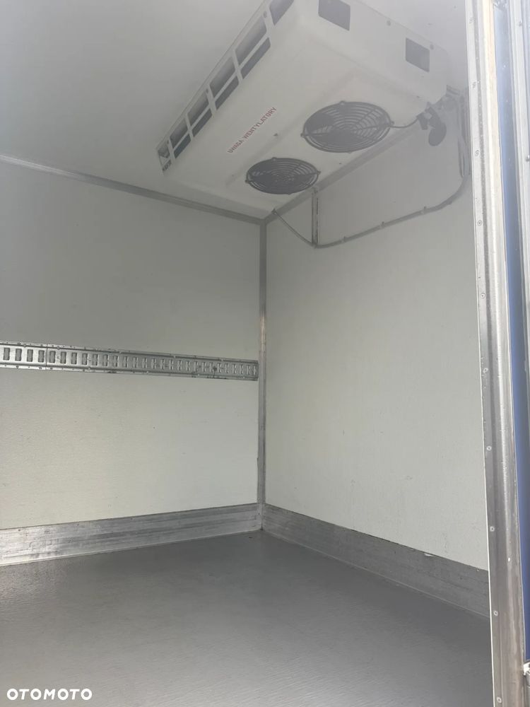 Mercedes-Benz SPRINTER 316 - 3