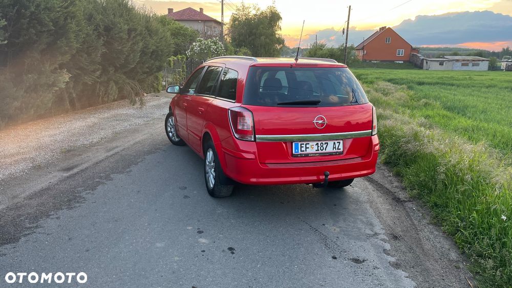Opel Astra - 2