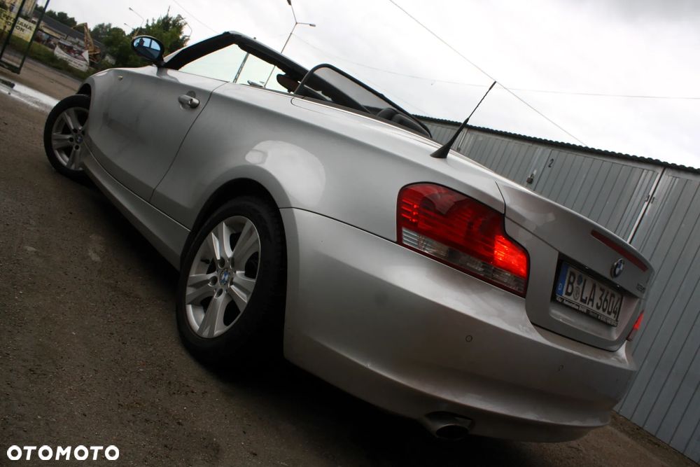 BMW Seria 1 120i Limited Edition Lifestyle mit M Sportpaket - 11