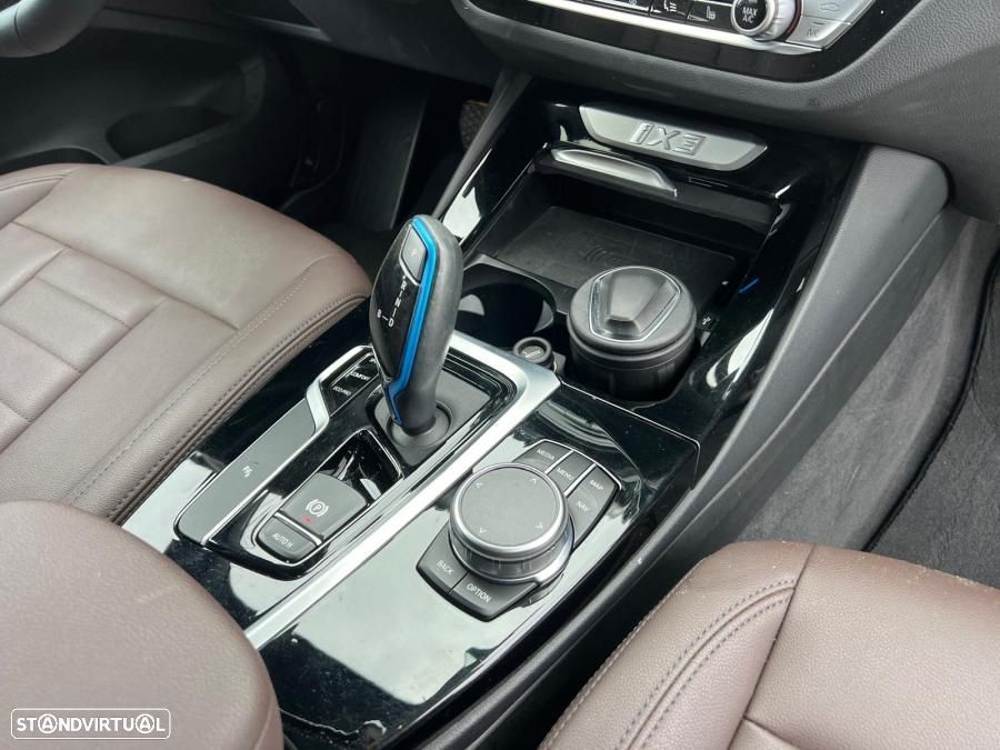 BMW iX3 Inspiring - 6