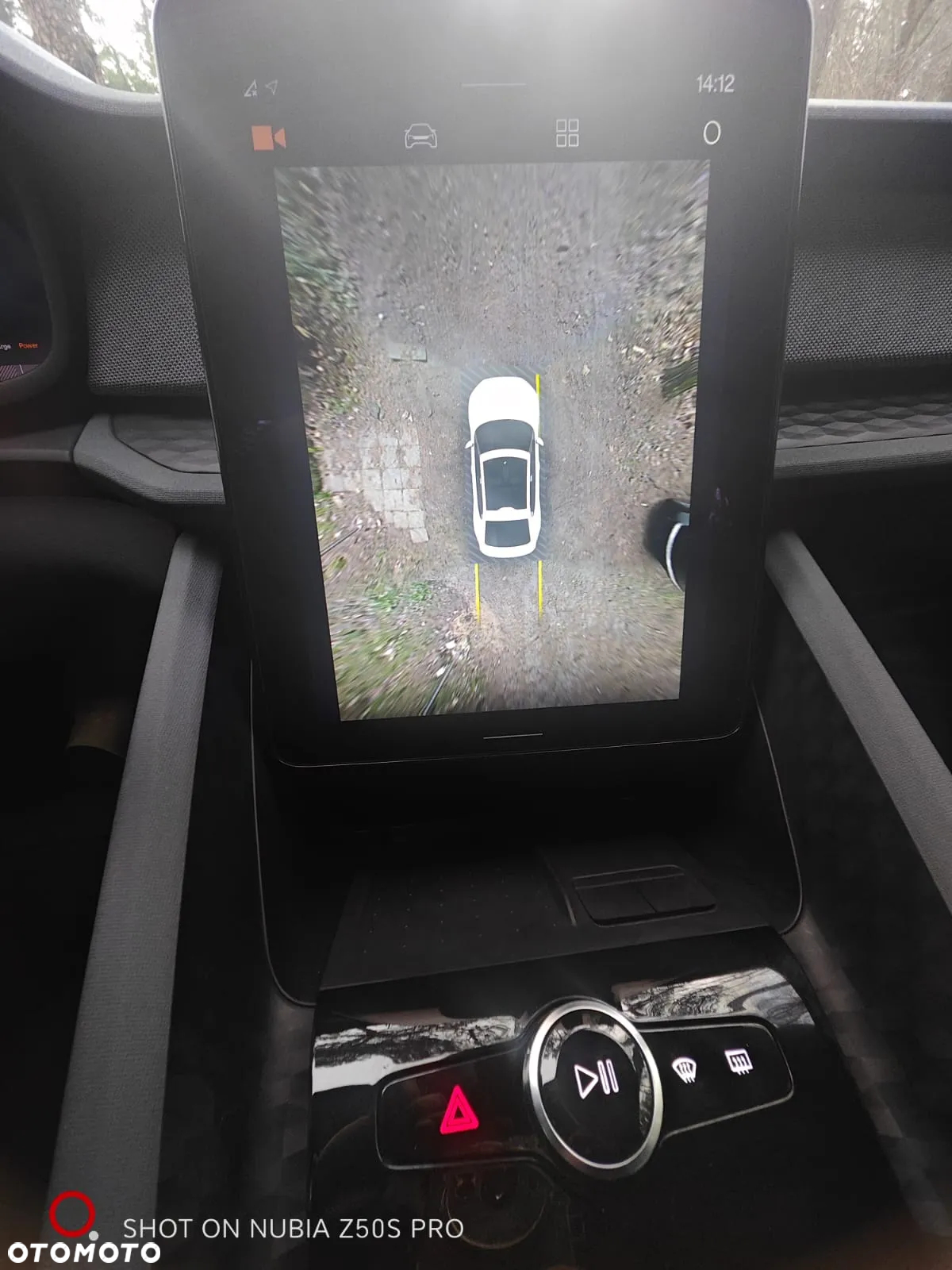 Polestar 2 Dual Motor 82kWh Plus - 27