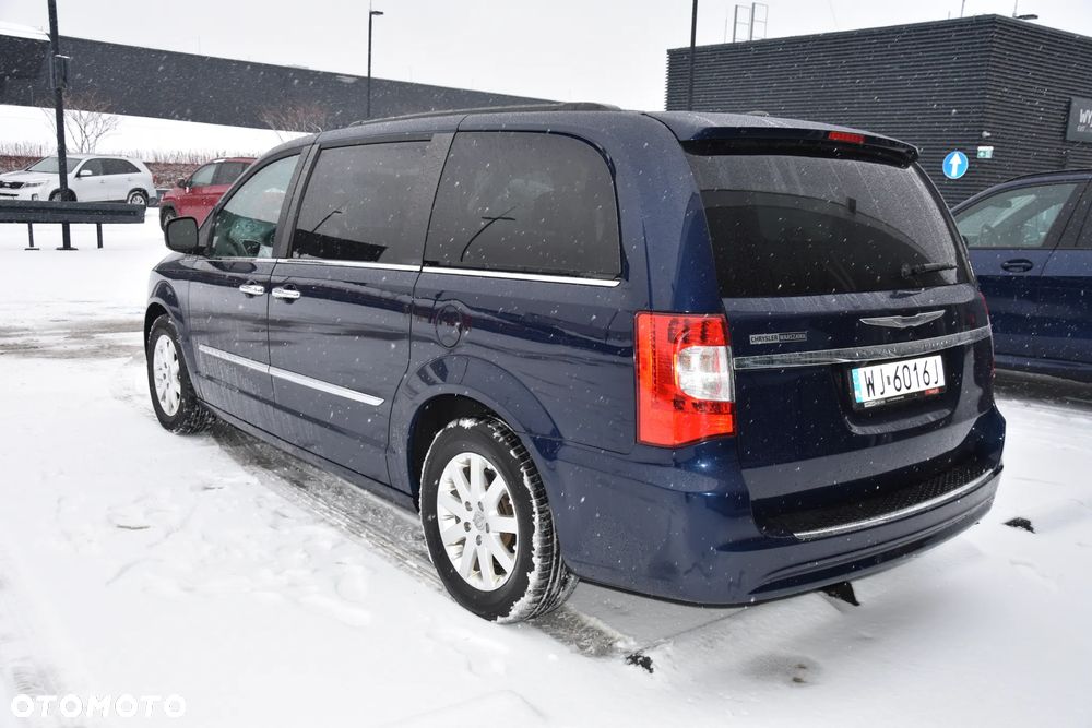 Chrysler Town & Country 3.6 Touring - 9