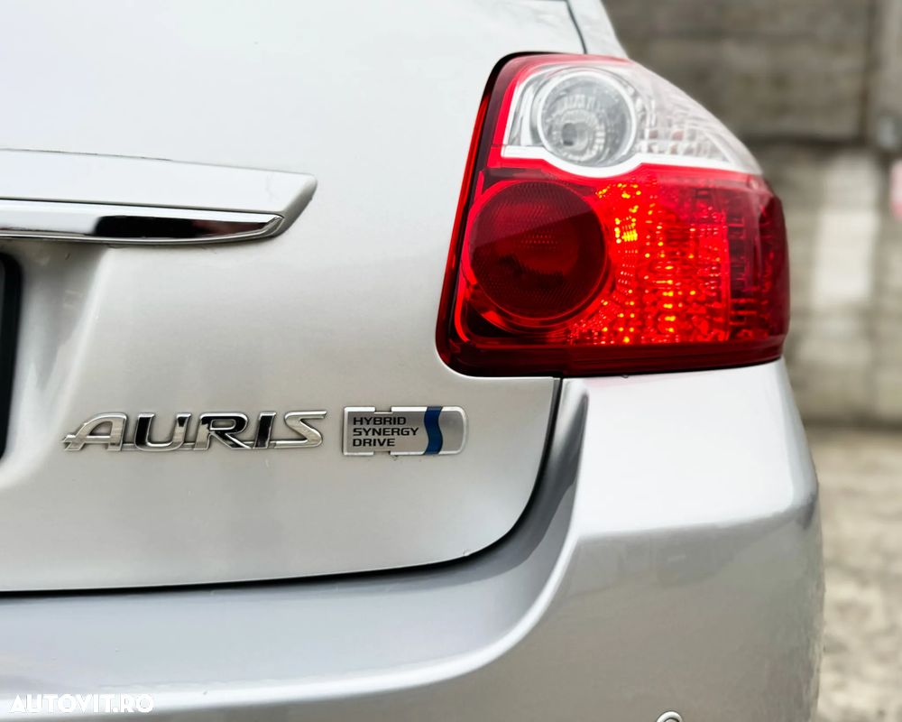 Toyota Auris 1.8 VVT-i Automatik Executive - 9