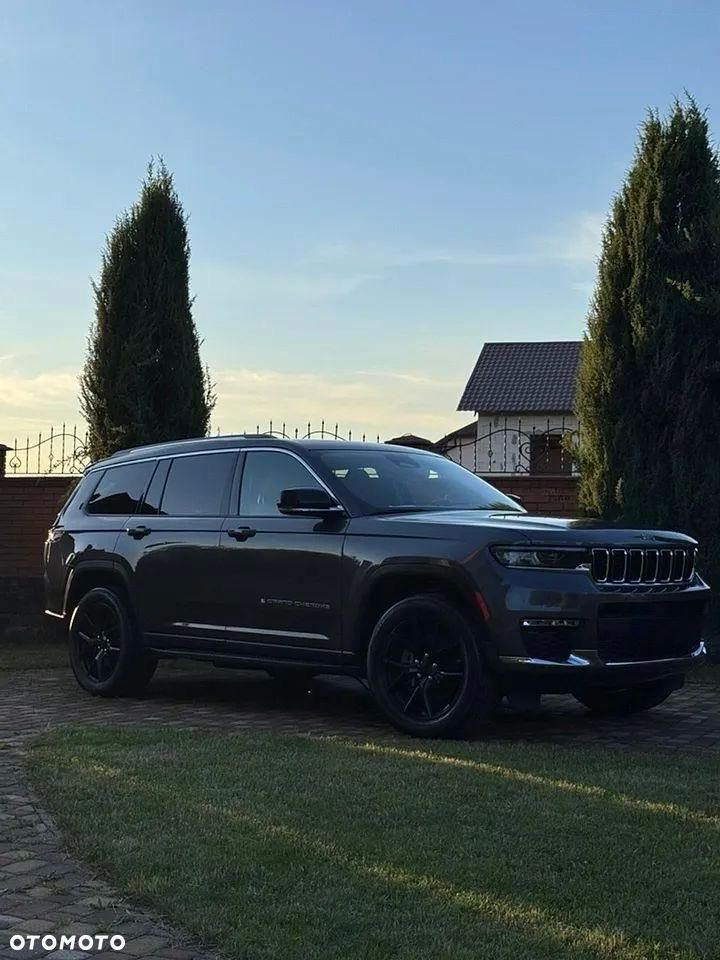 Jeep Grand Cherokee - 9