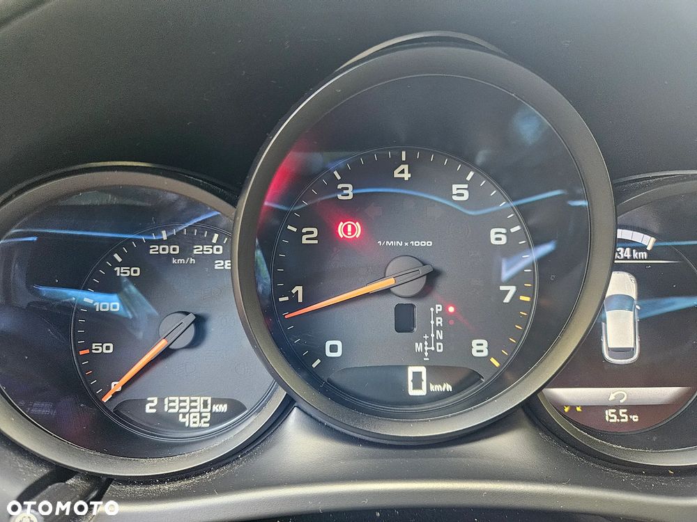Porsche Macan Standard - 13