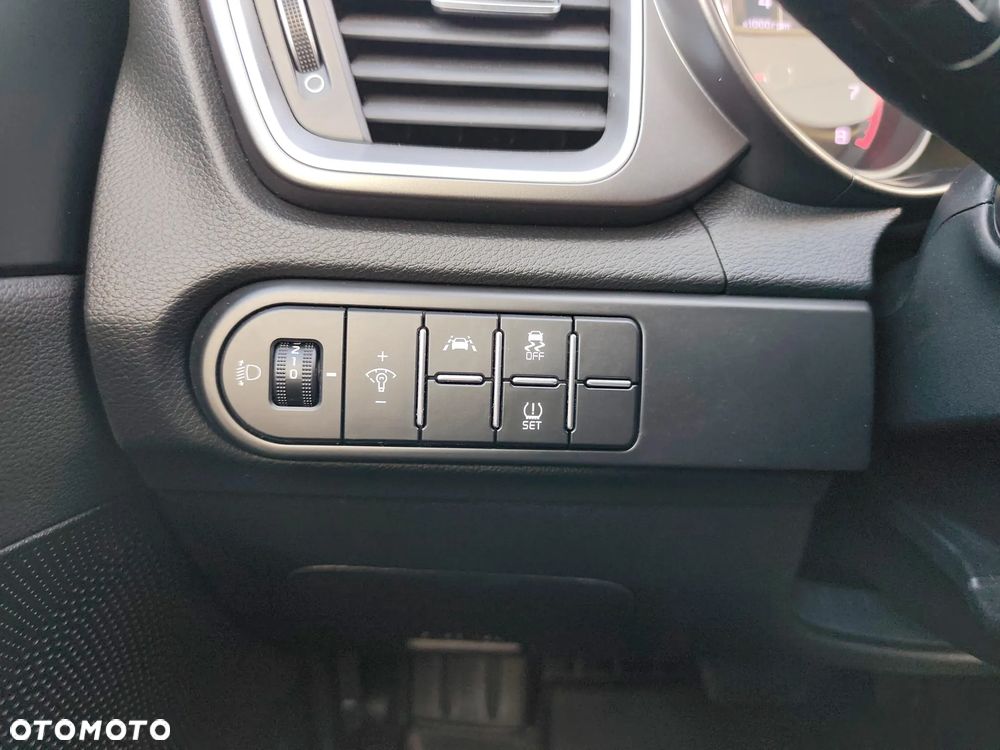 Kia XCeed 1.4 T-GDI M DCT - 20