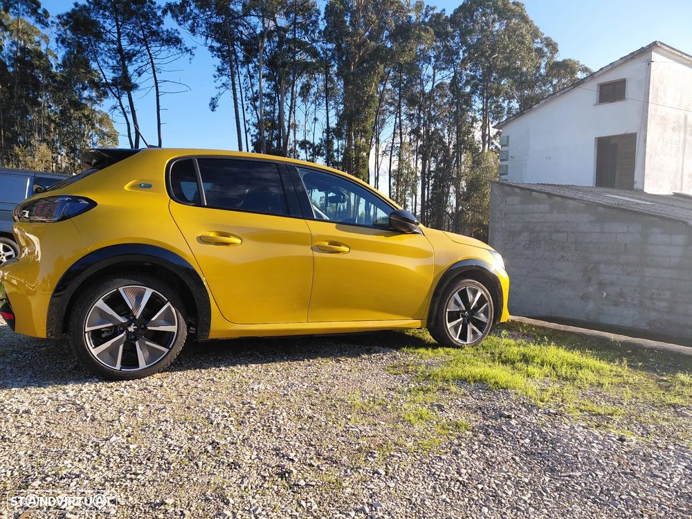 Peugeot e-208 GT Pack - 9