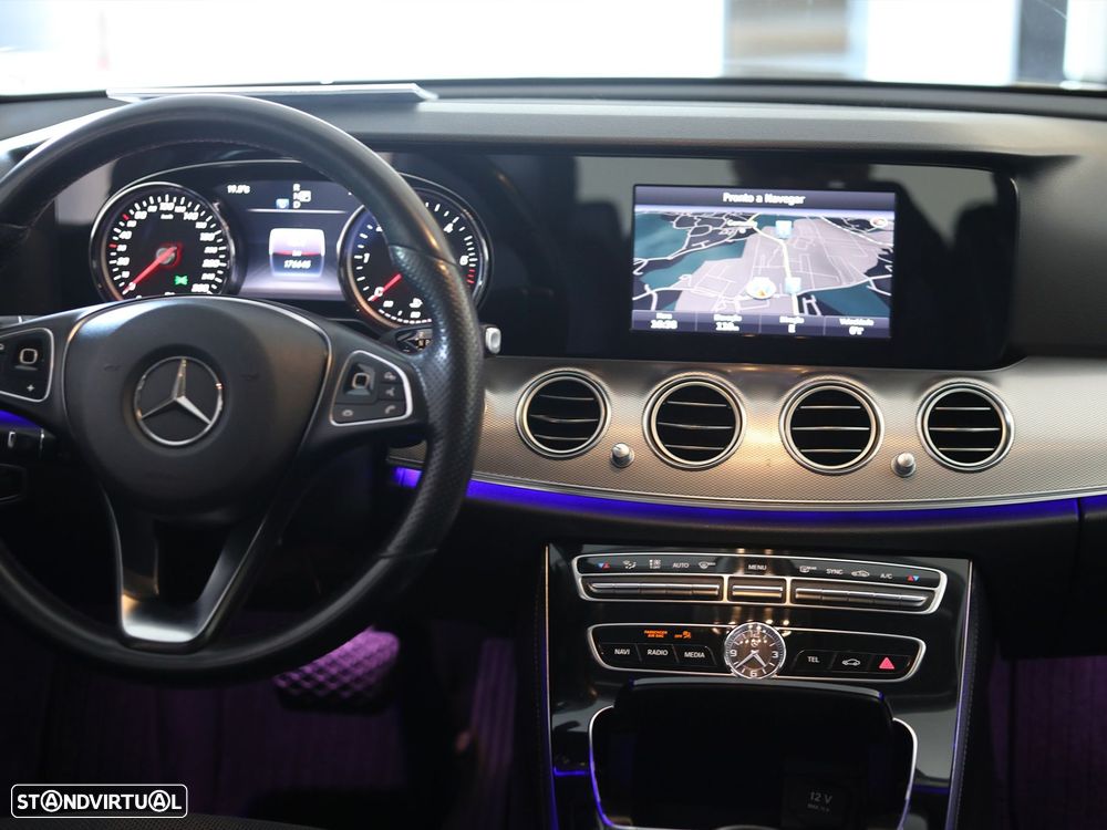Mercedes-Benz E 220 d Avantgarde - 29