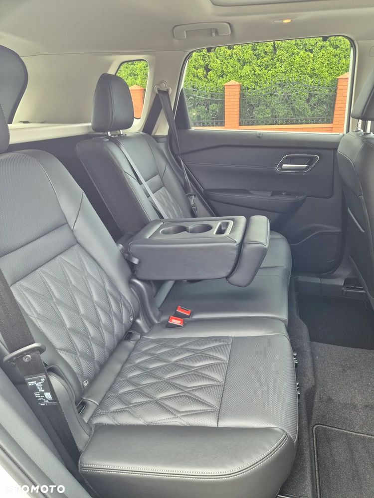 Nissan X-Trail 1.5 VC-T mHEV Tekna 2WD Xtronic - 14