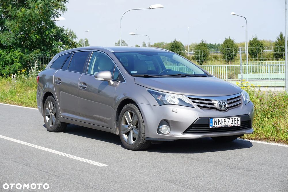 Toyota Avensis 1.8 Style - 3