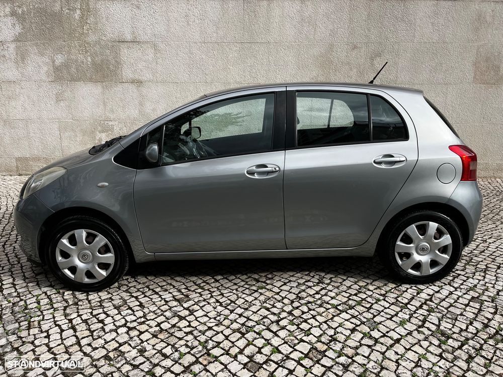 Toyota Yaris 1.0 VVT-i AC - 13