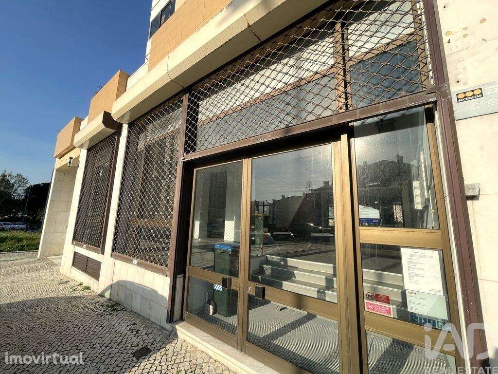 Loja / Estabelecimento Comercial em Areeiro de 224,00 m2 - Grande imagem: 3/8