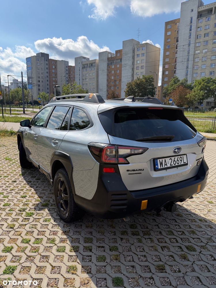 Subaru Outback 2.5i Exclusive - 4