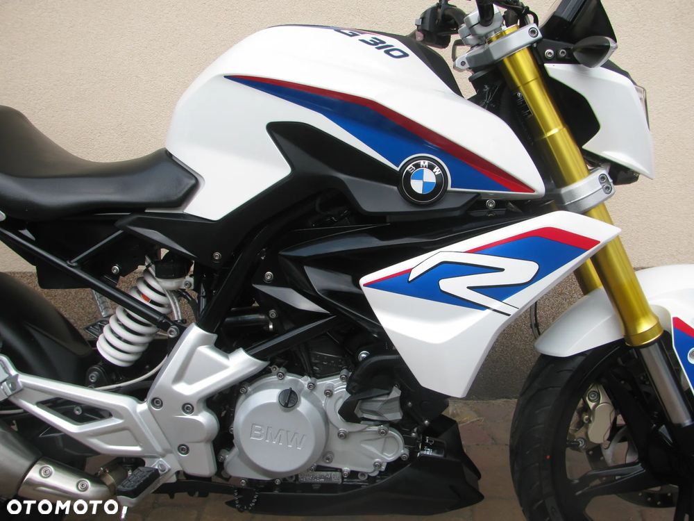 BMW G - 4