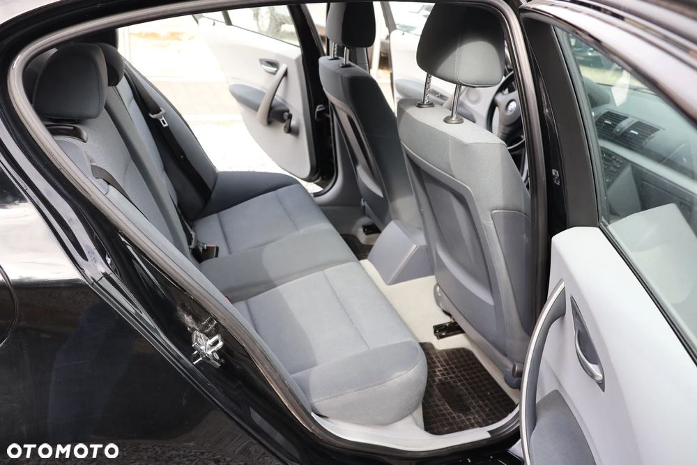 BMW Seria 1 116i - 9