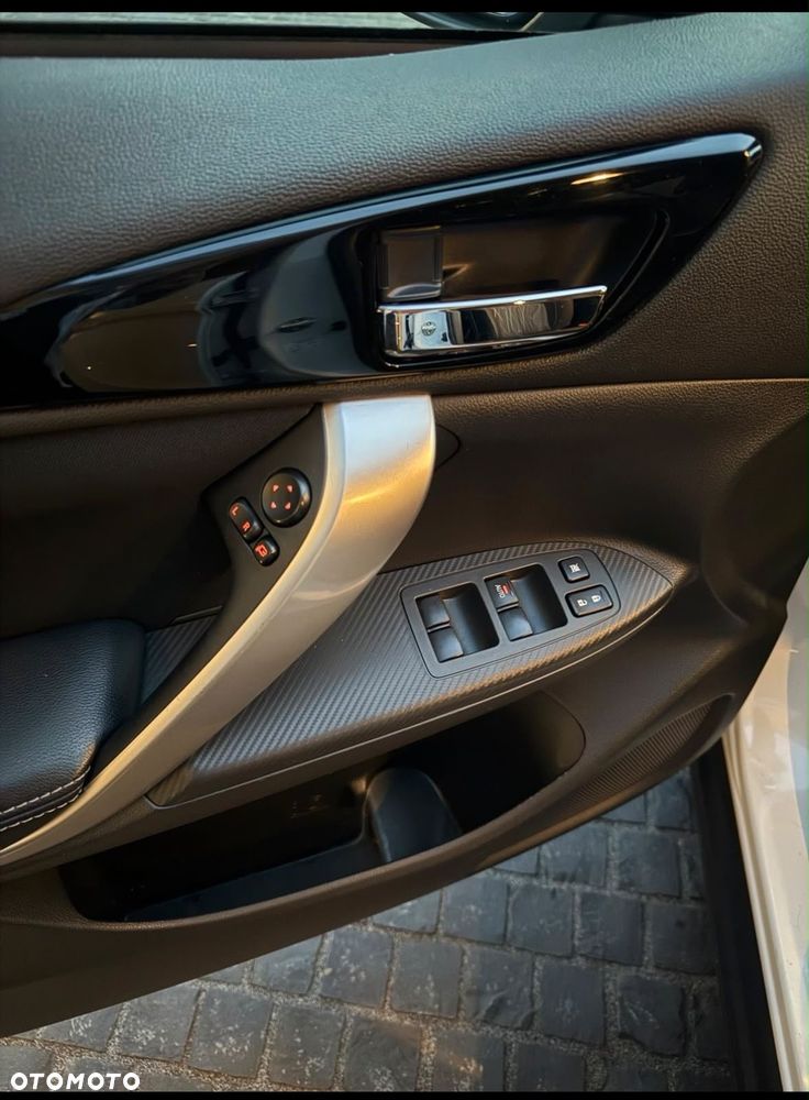 Mitsubishi Eclipse Cross - 8