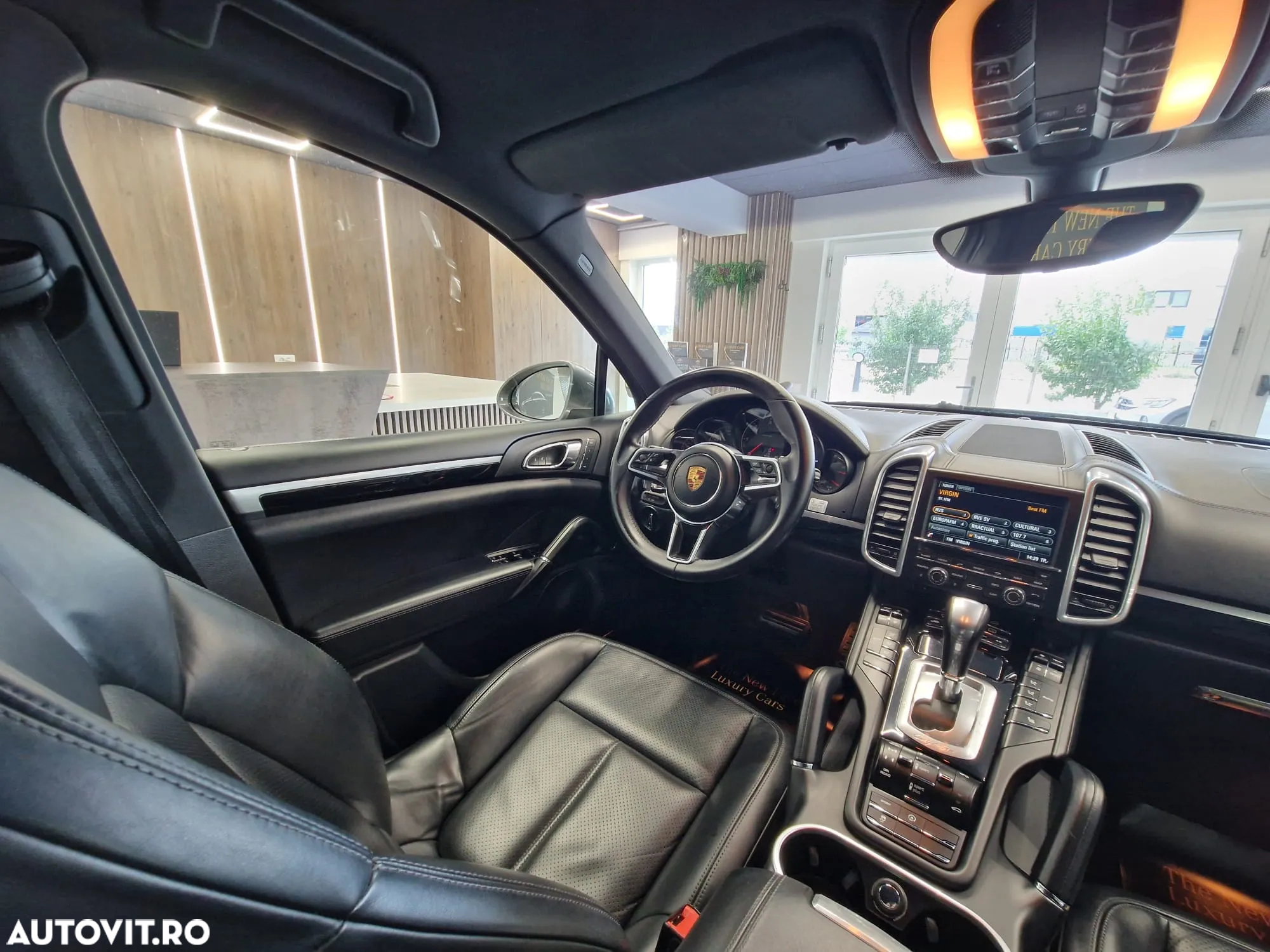 Porsche Cayenne 3.0 L - 19