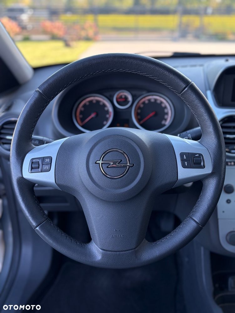 Opel Corsa - 38