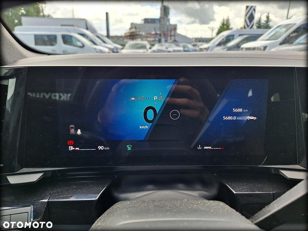 Renault Austral 1.3 TCe mHEV Evolution - 14