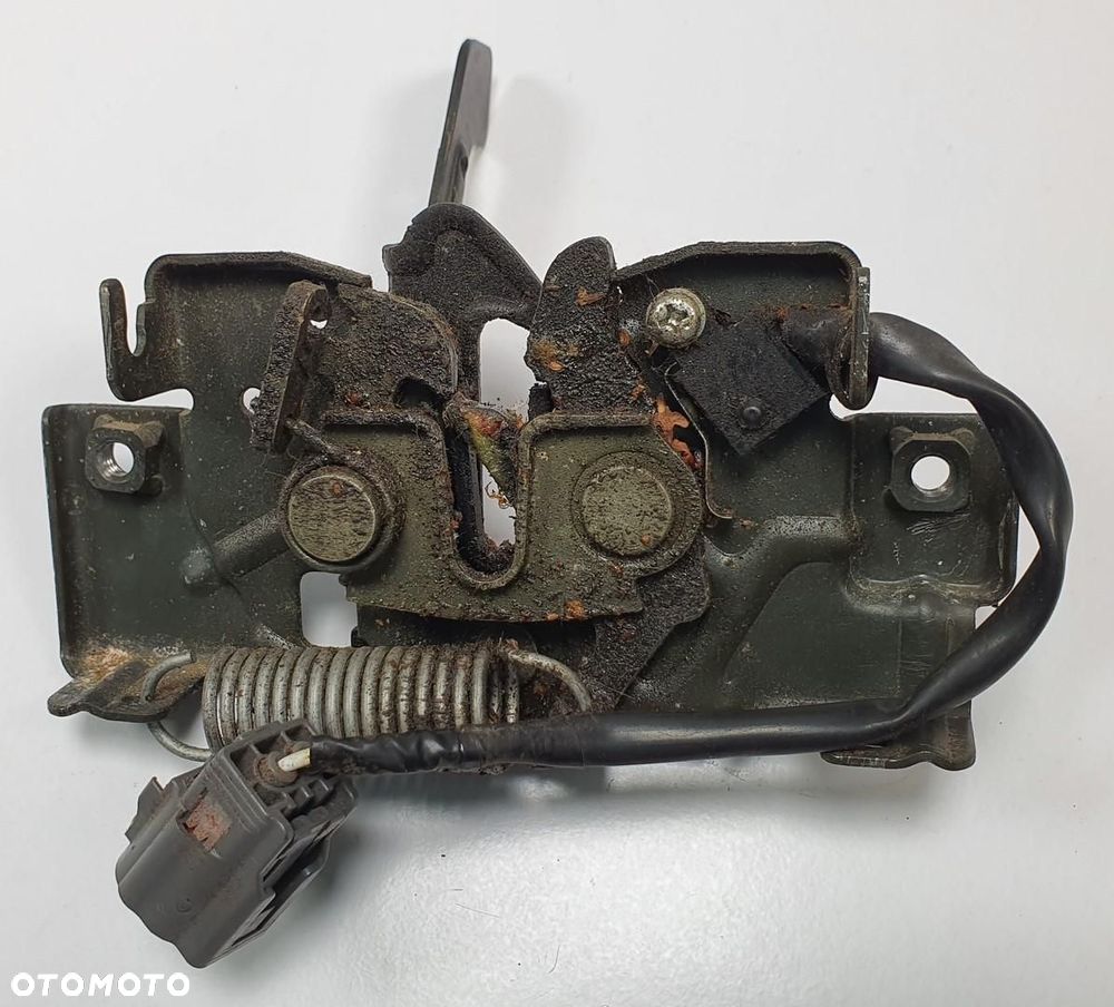 ZAMEK MASKI MAZDA RX-8 - 2