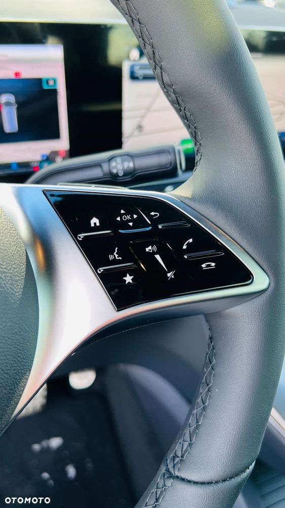 Mercedes-Benz Klasa V ver-300-d-exclusive-9g--tronic-d-ugi- - 28